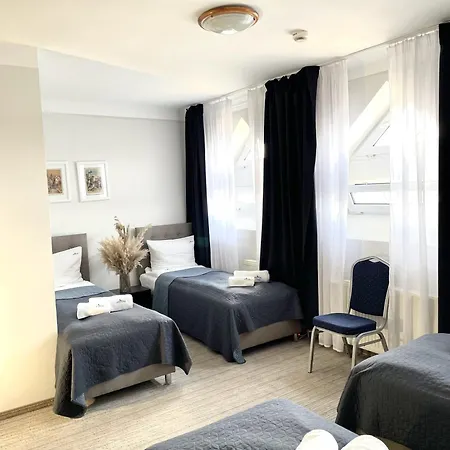 Jachtowa I Restauracja Bed & Breakfast 4*