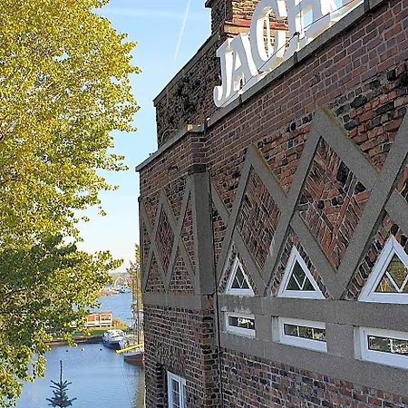 Bed and breakfast Jachtowa I Restauracja Szczecin