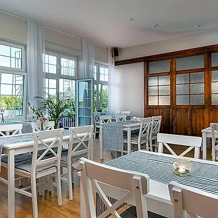 Bed and breakfast Jachtowa I Restauracja 4*
