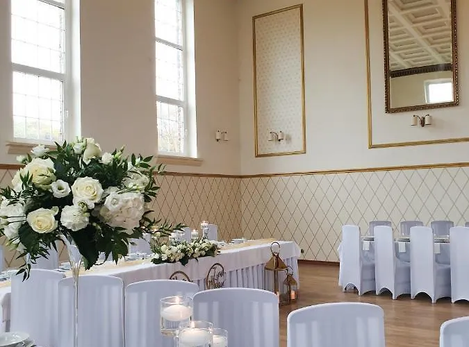 Jachtowa I Restauracja 4*