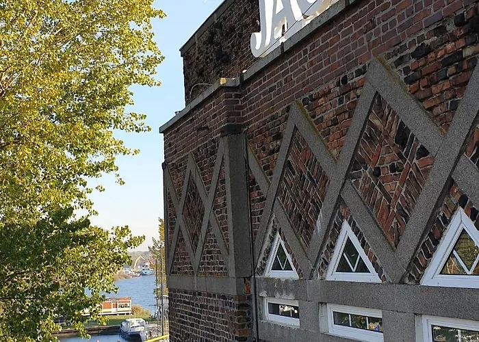 Jachtowa I Restauracja Szczecin