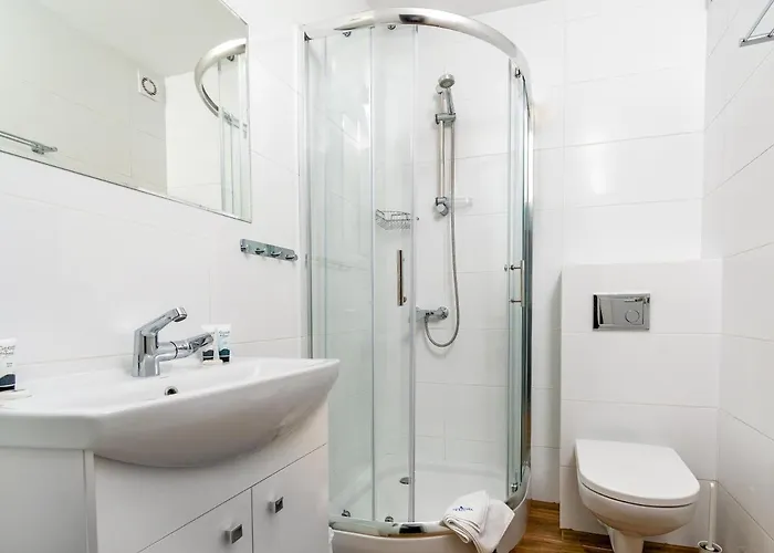 Jachtowa I Restauracja 4* Szczecin