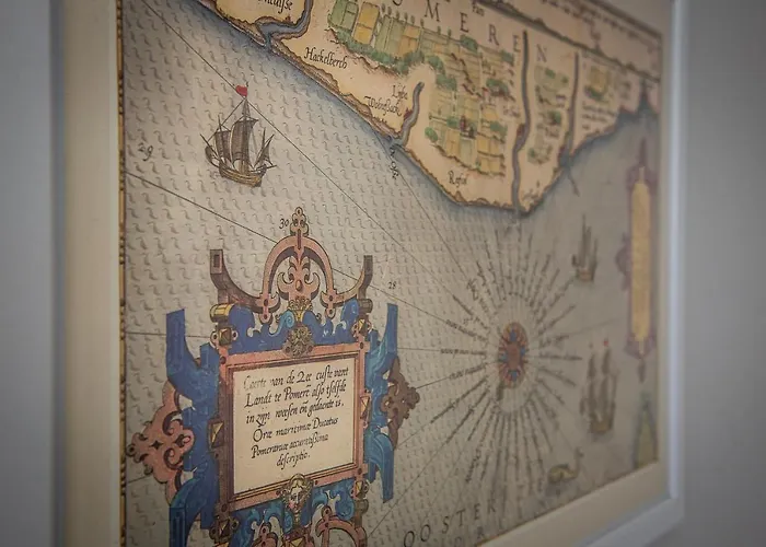 Jachtowa I Restauracja 4*